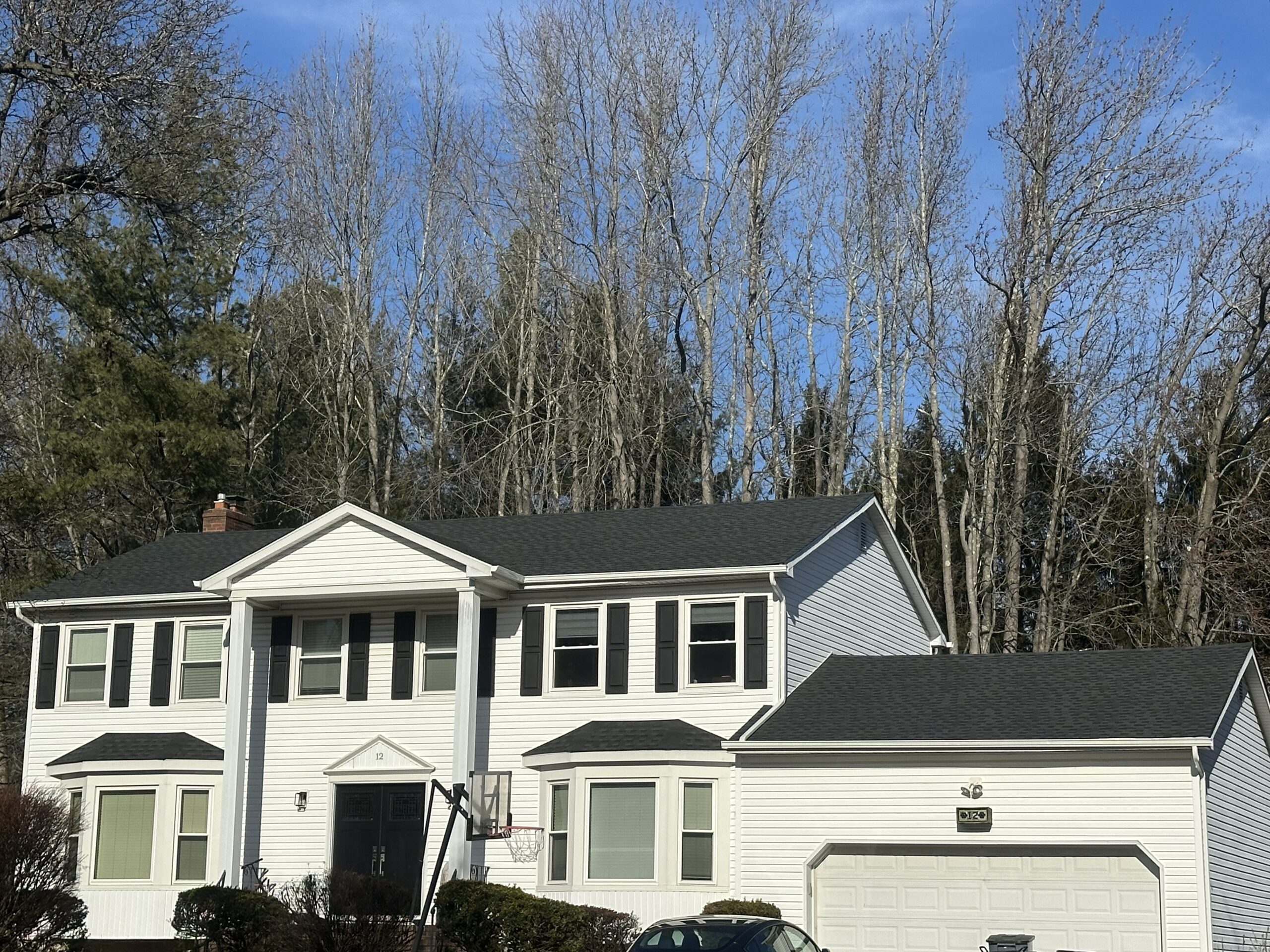 Charcoal Timberline HDZ roof replacement by roofing contractor Lincroft NJ