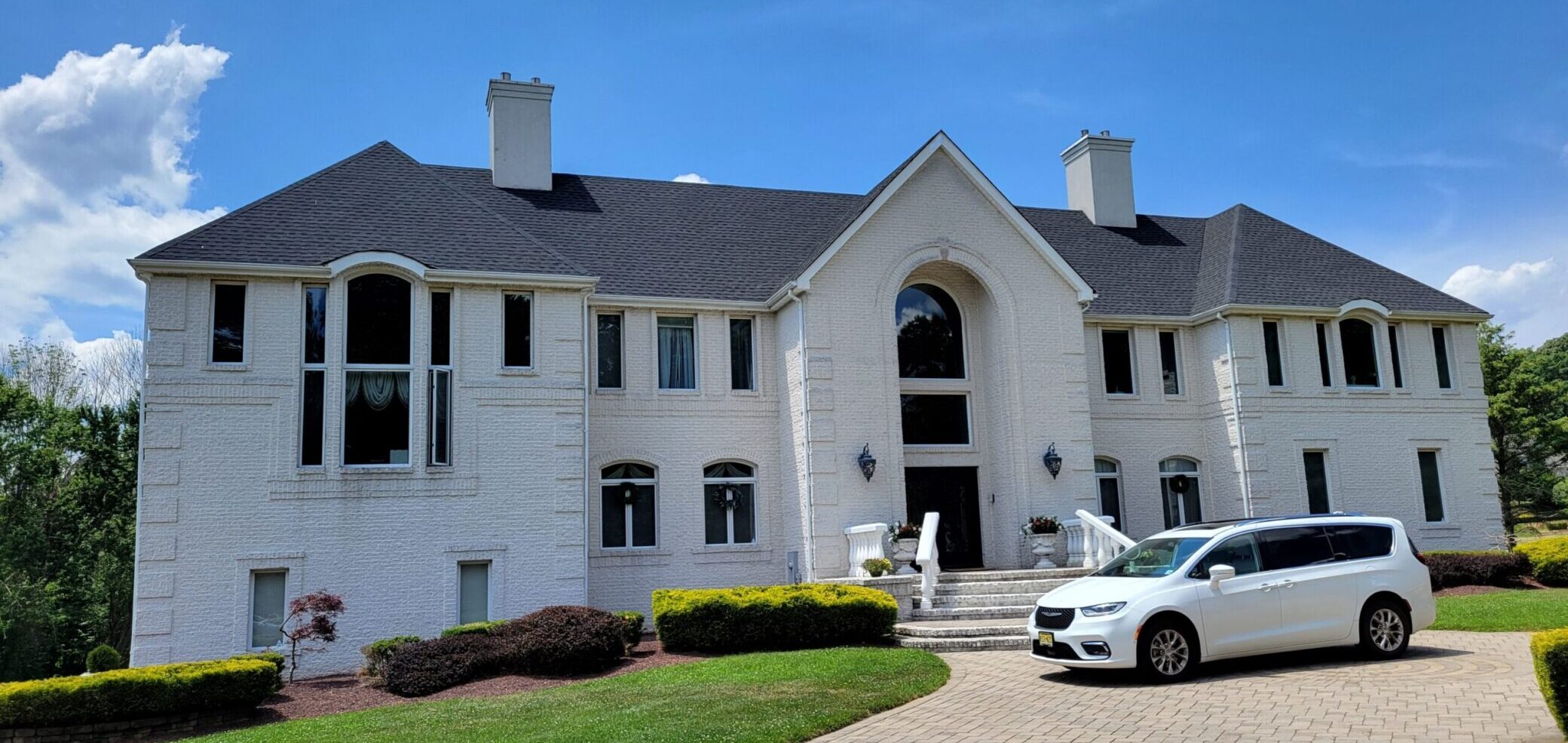 After picture of a roof replacement in Marlboro NJ GAF Charcoal shingles